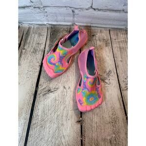 NEWTZ Girl’s Water Shoes / Size: 11-12